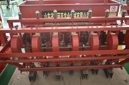 午夜美女福利视频播種機